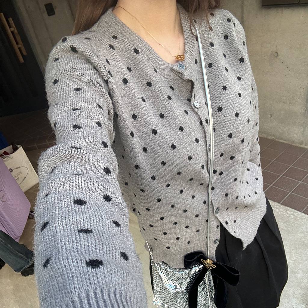 ドット柄ニットカーディガン | ファッション通販サイト NUGU
