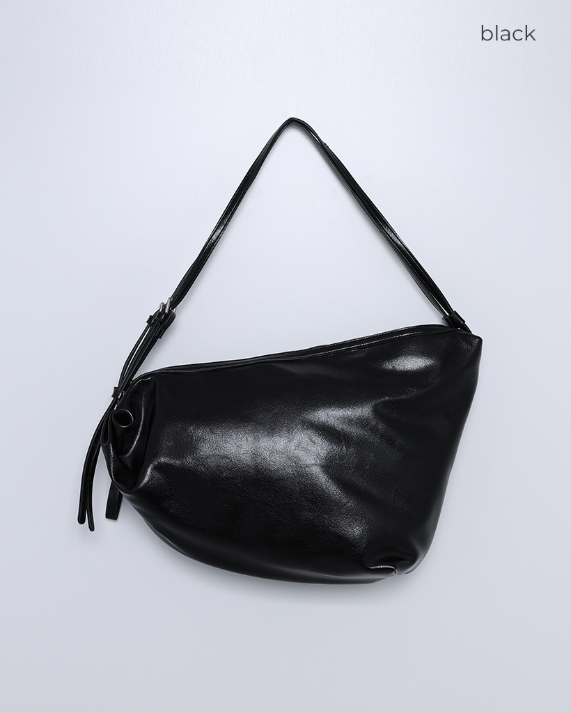 ダブルベルトショルダーレザーバッグ | ファッション通販サイト NUGU