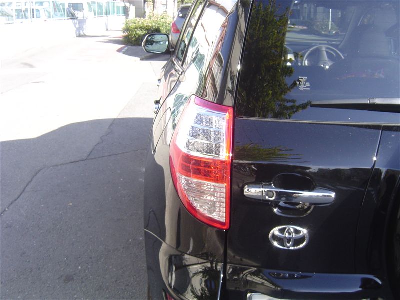 トヨタ ヴァンガード純正テールランプ のパーツレビュー | RAV4(RAV