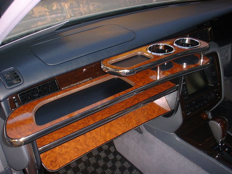 15系用 ダッシュボードテーブル のパーツレビュー | クラウン