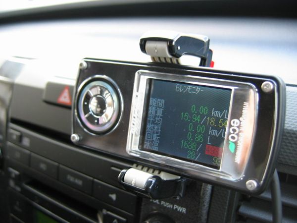 TRUST GReddy インテリジェントインフォメーターエコ のパーツレビュー