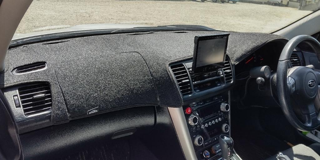 Shevron Auto Accessories ダッシュボードマット のパーツレビュー