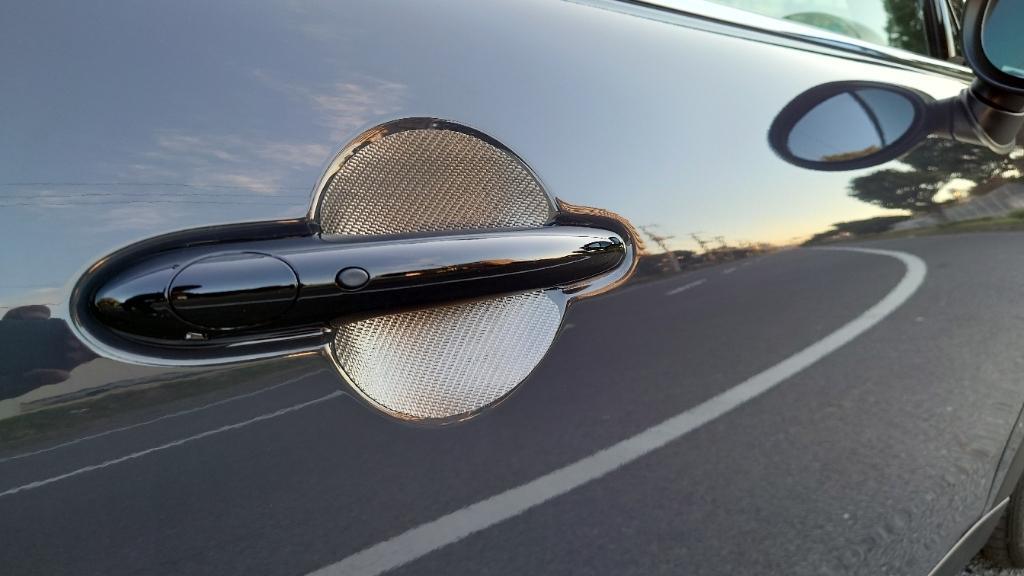 BMW MINI(純正) ドアハンドル・ピアノブラック のパーツレビュー