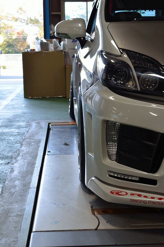 キャンバーボルト取り付け アライメント キャンバー （トヨタ プリウス