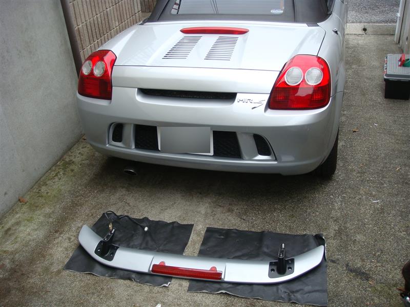 MR-S リアウイングスポイラー取付①（トヨタ MR-S・ZZW30）by じぇいG