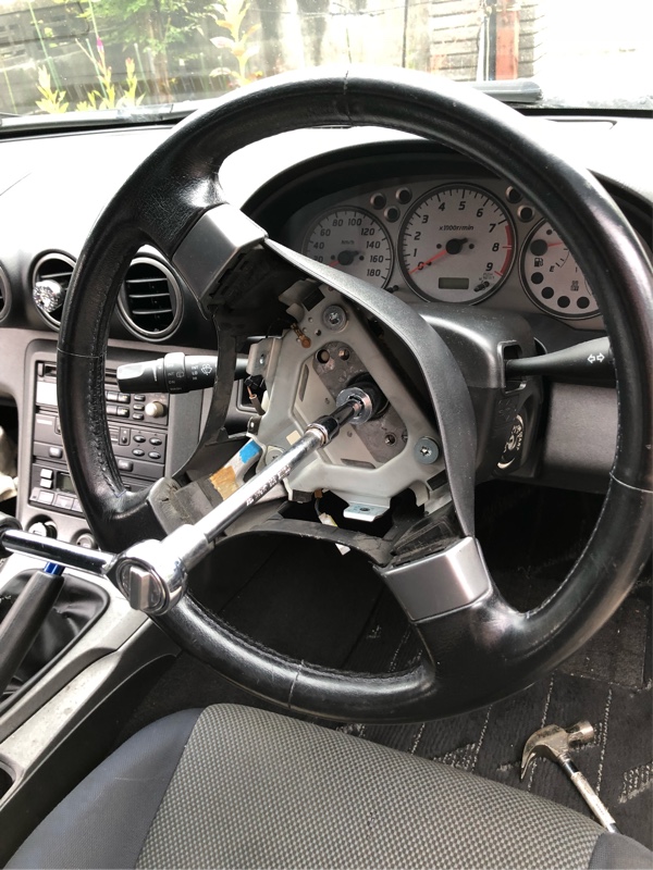 S15純正ステアリング交換および社外ボス取付（日産 シルビア・S15）by