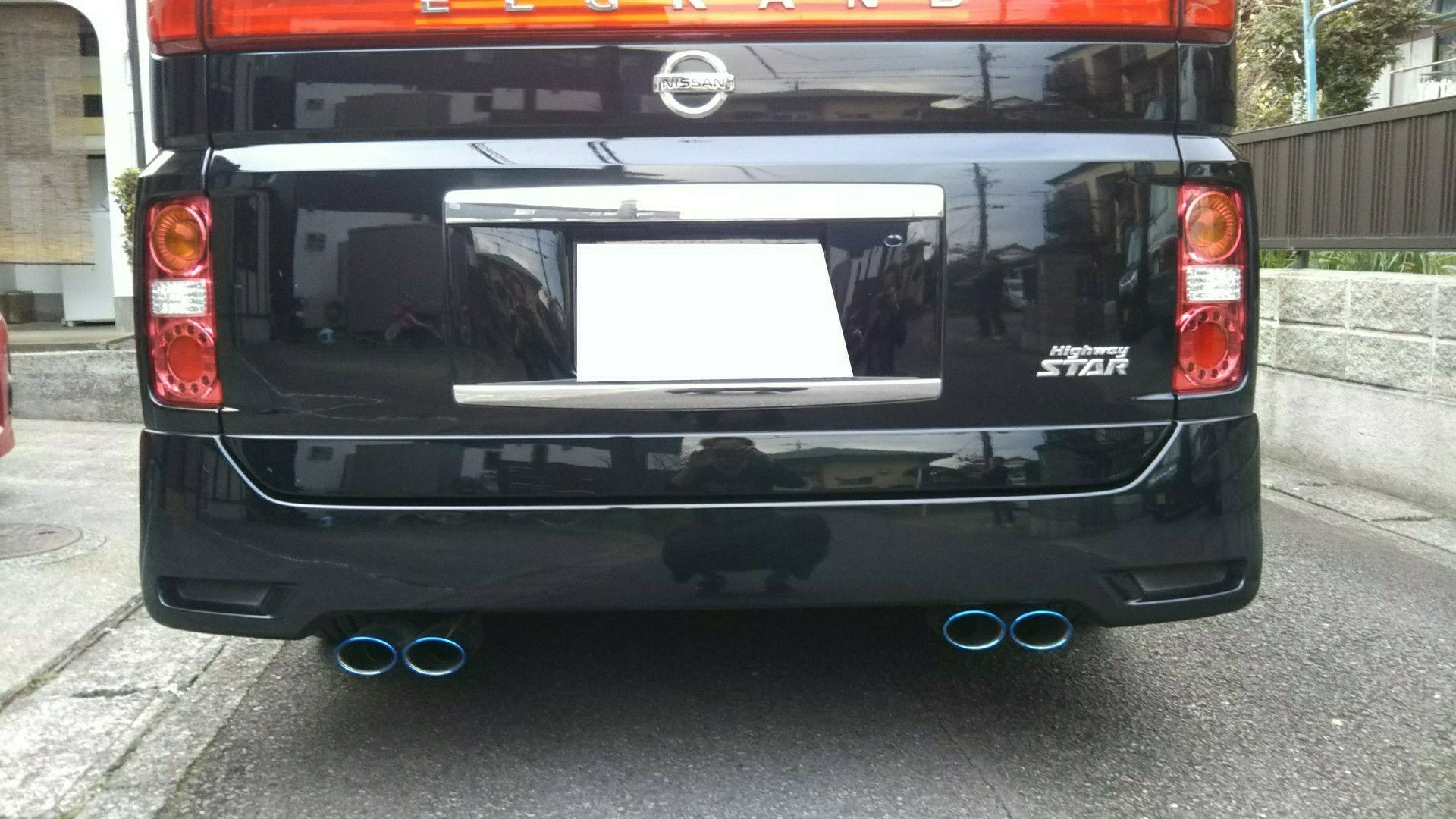 ガナドールチタン4本出し（日産 エルグランド・E51）by とおる2 - みんカラ