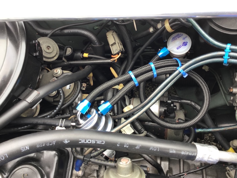 ようやくの交換・・燃料ポンプと燃料フィルター、ホース類 ！（日産