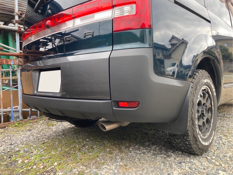 リアバンパー チッピング塗装（三菱 デリカD:5・CV1W/CV2W/CV4W/CV5W