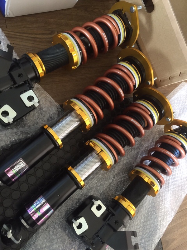 日正タイヤ ワンオフ車高調 ワゴンR 日正タイヤ 日正タイヤ ワンオフ車