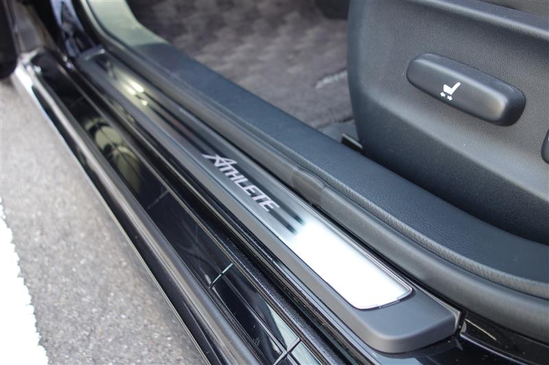 トヨタ(純正) スカッフイルミネーション/LEDスカッフプレート のパーツ