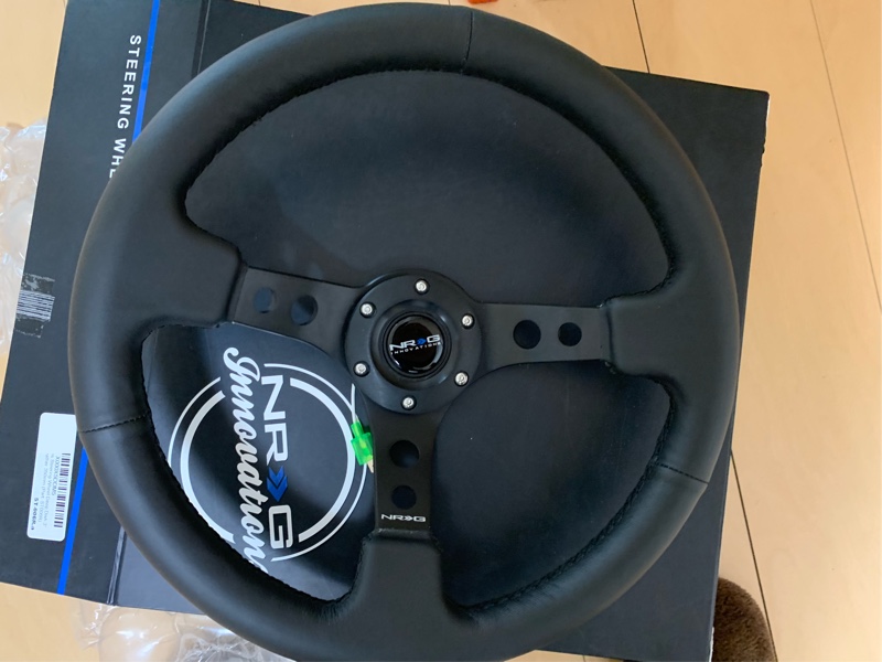 NRG innovations ステアリングホイールDeep Dish 3 