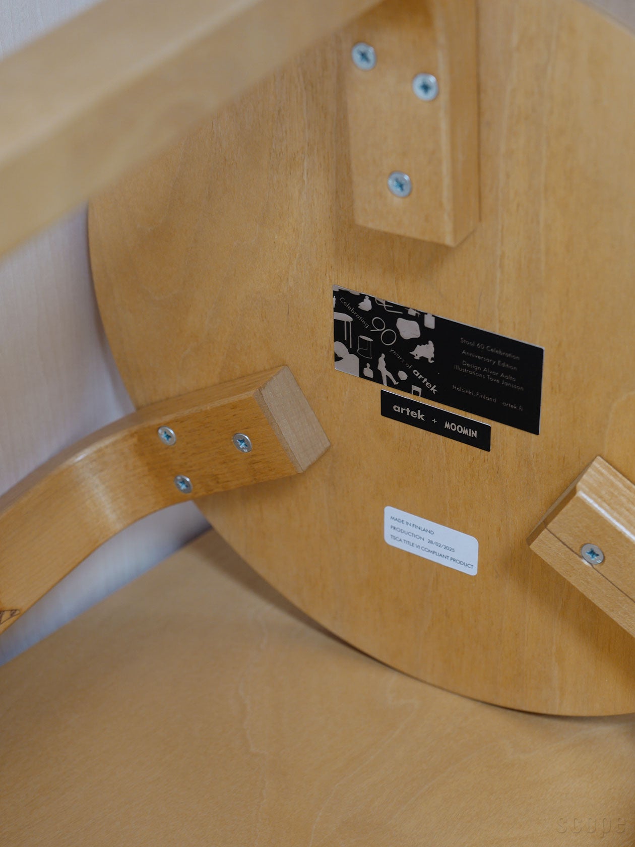 Artek + Moomin (アルテック＋ムーミン) Stool 60 Celebration | Artek