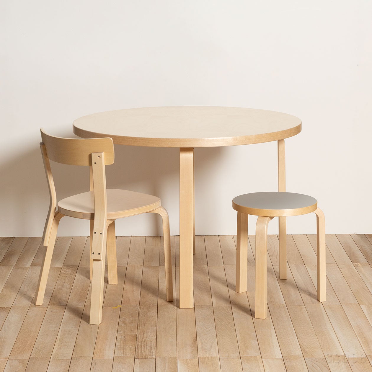 90B テーブル | Artek (アルテック)