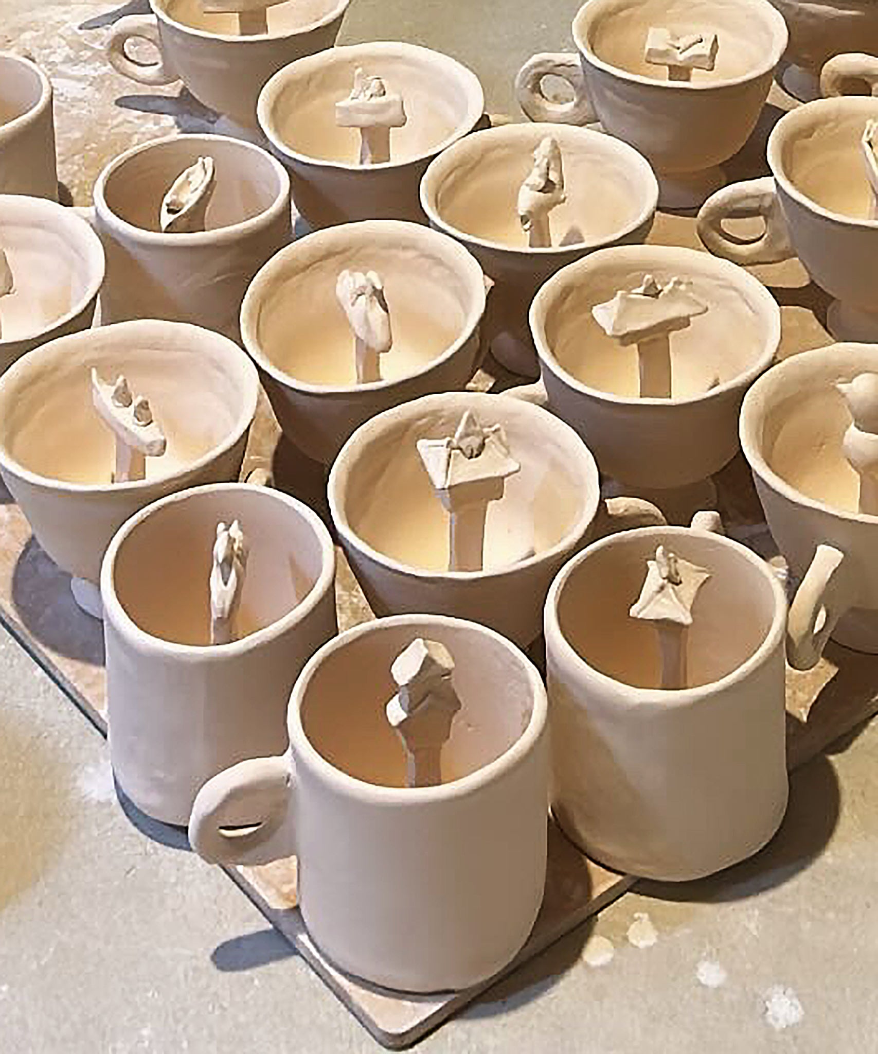 interview〉ものづくりの風景 ー 陶芸家 室井夏実さん – REN