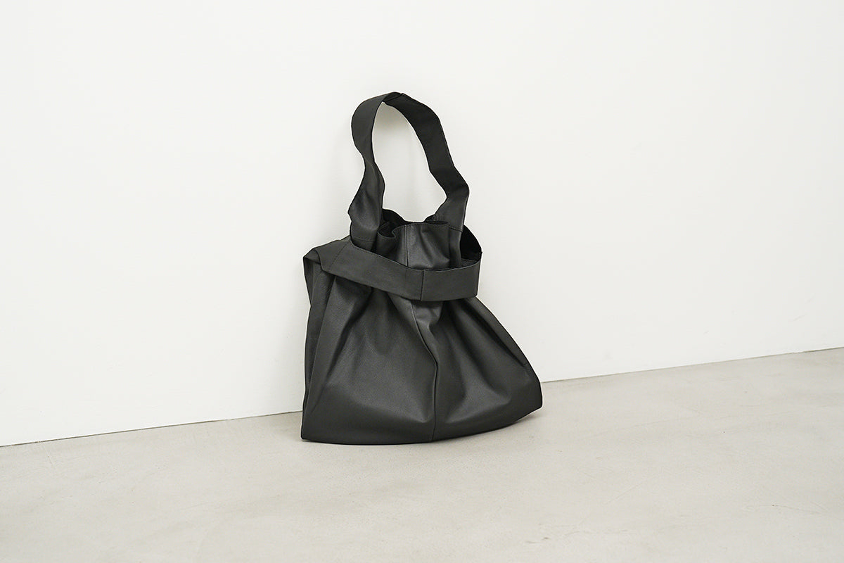 軽くて柔らかい2wayやぎ革トートバッグ - A4対応の多機能デザイン – REN