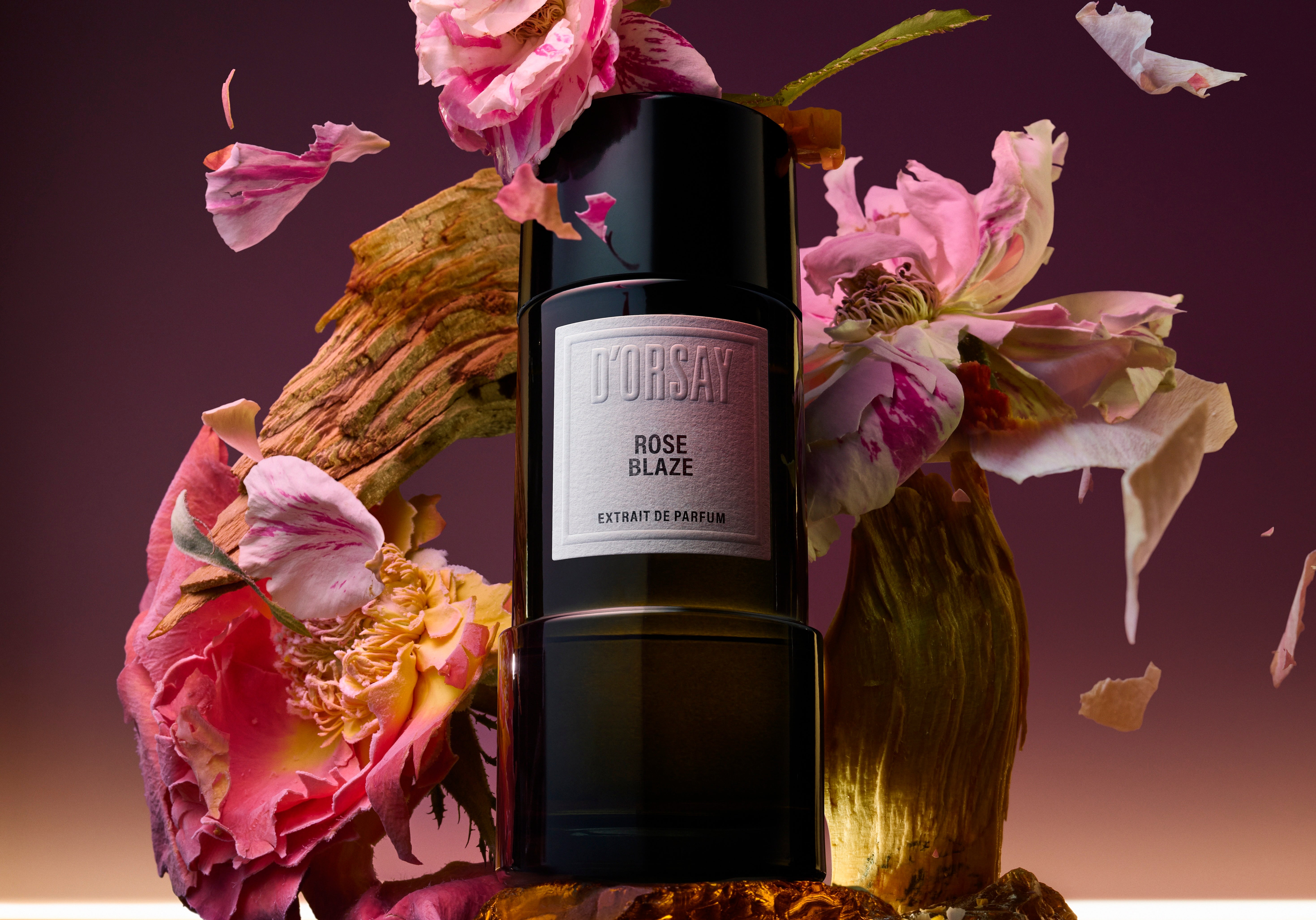 エクストレ ドゥ パルファンコレクションに、⼆つの魅惑的な新作