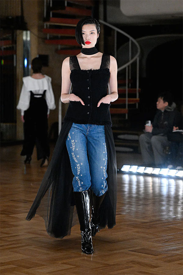 FETICO】 Embroidered straight jeans / Mole knitted jumper