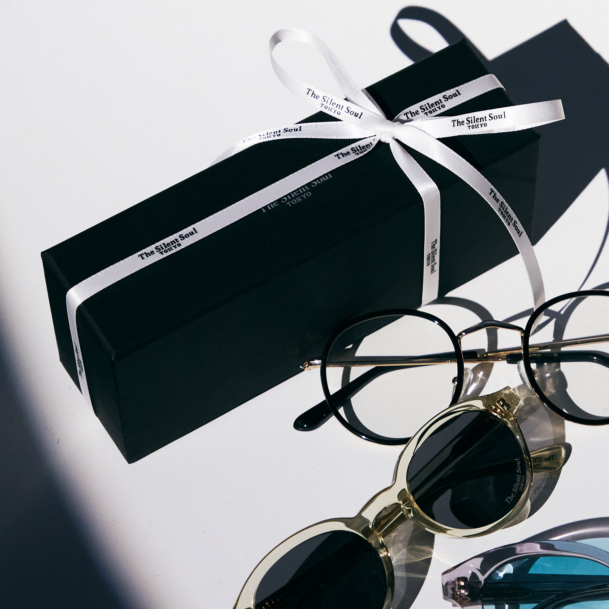 TSS SQUARE YELLOW CLEAR FRAME LIGHT BLUE LENS – The Silent Soul