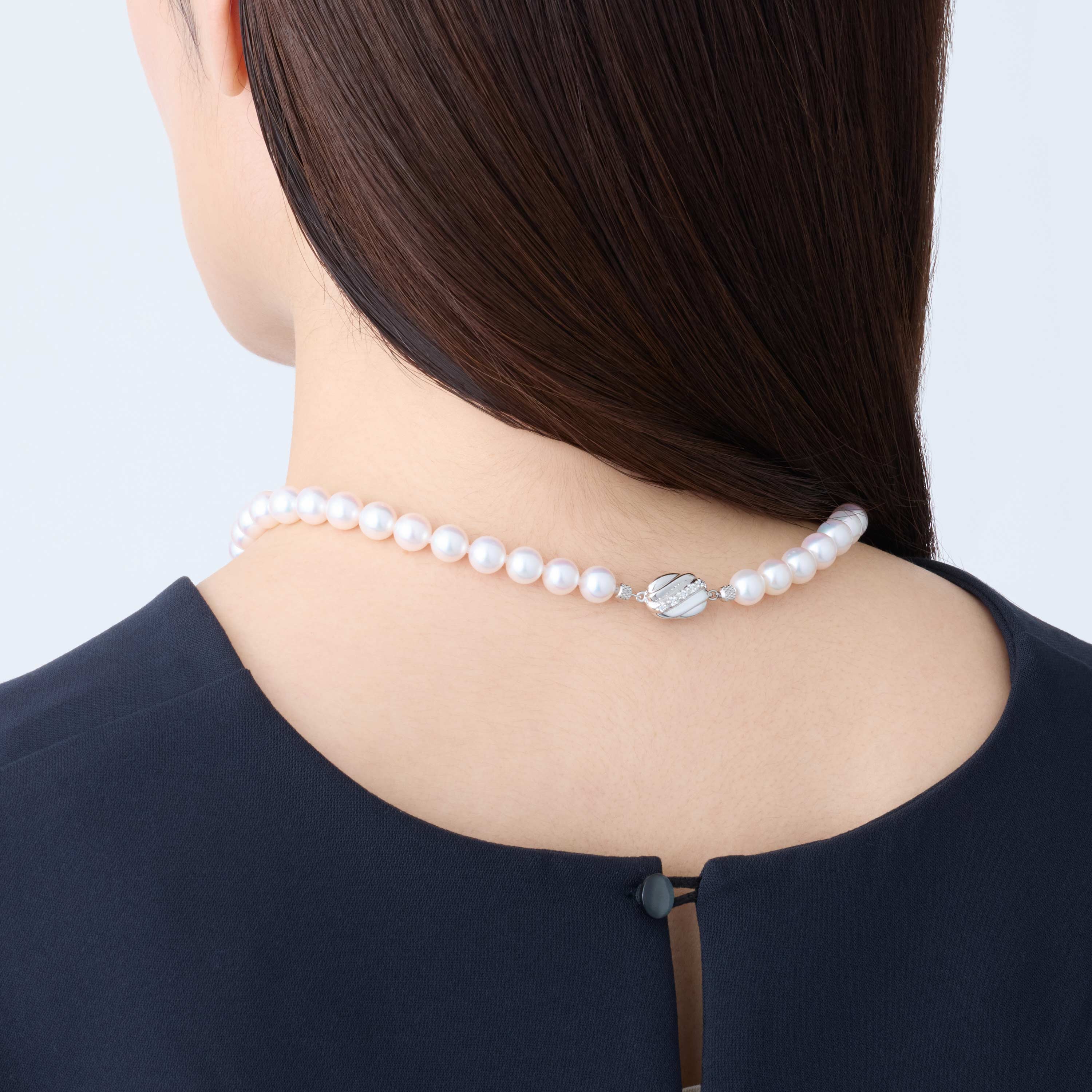 テリ評価80点・20万円以内のご予算で最も重厚なお色目の定番サイズ