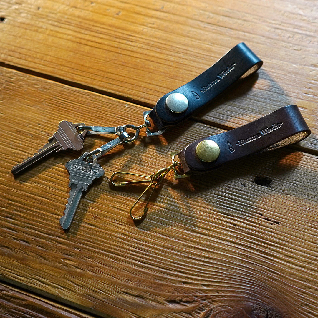 BUTTON WORKS（ボタンワークス） クロムエクセル レザーキーホルダー