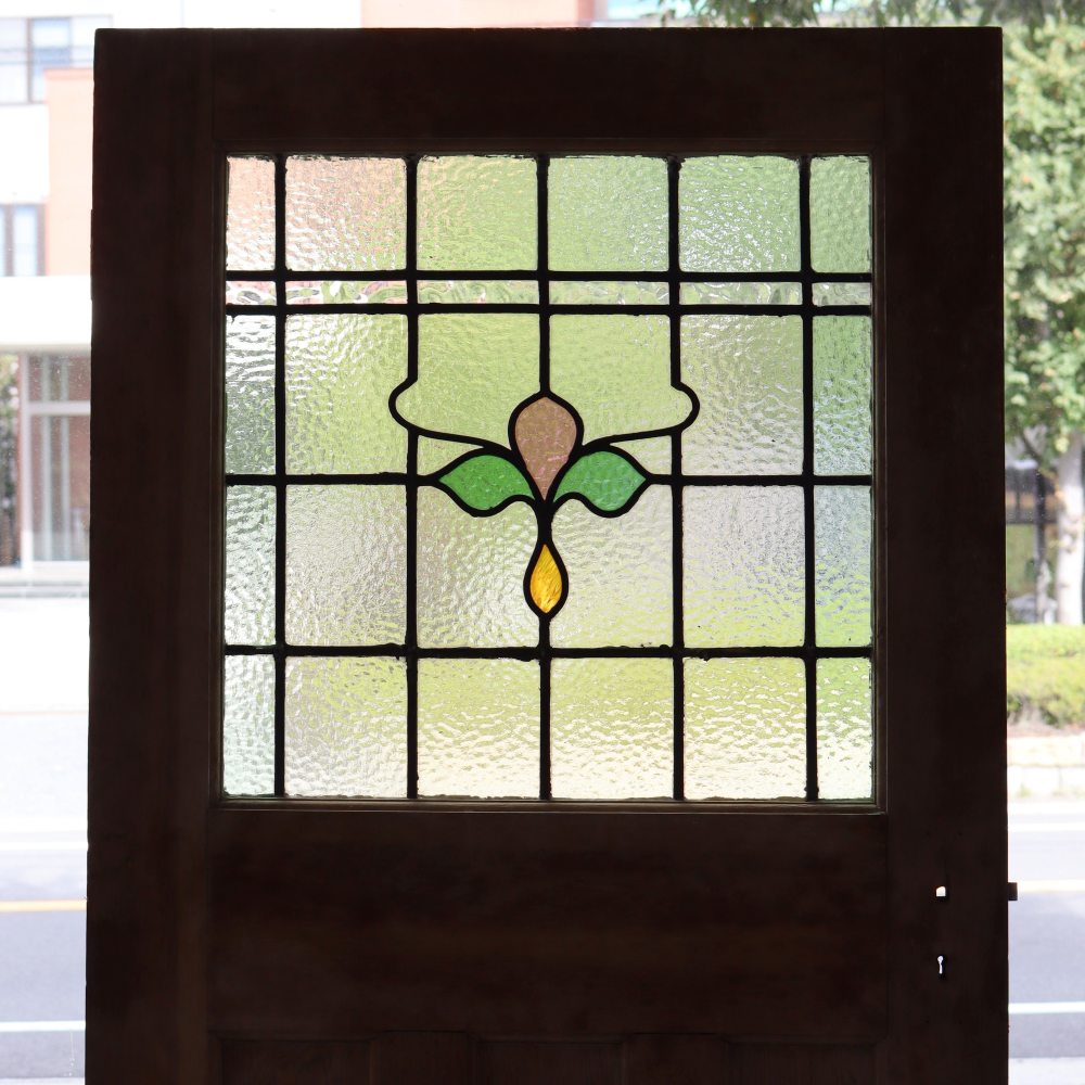 淡い色ガラスが素敵♪ 英国アンティーク・ステンドグラスドア VC106