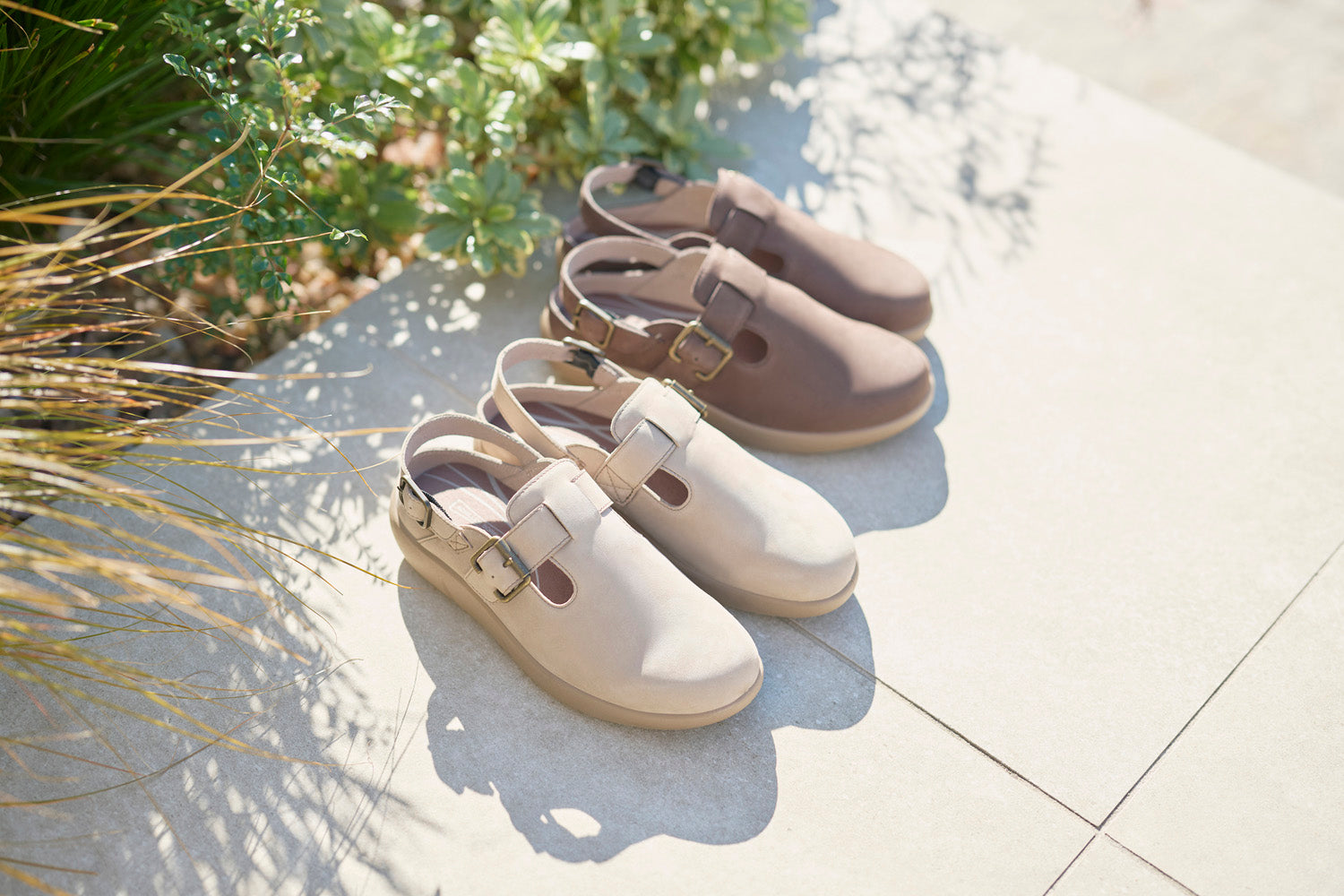 アキレス・ソルボ C 604 ヌバック/コーヒー｜牛革3Eクロッグシューズ