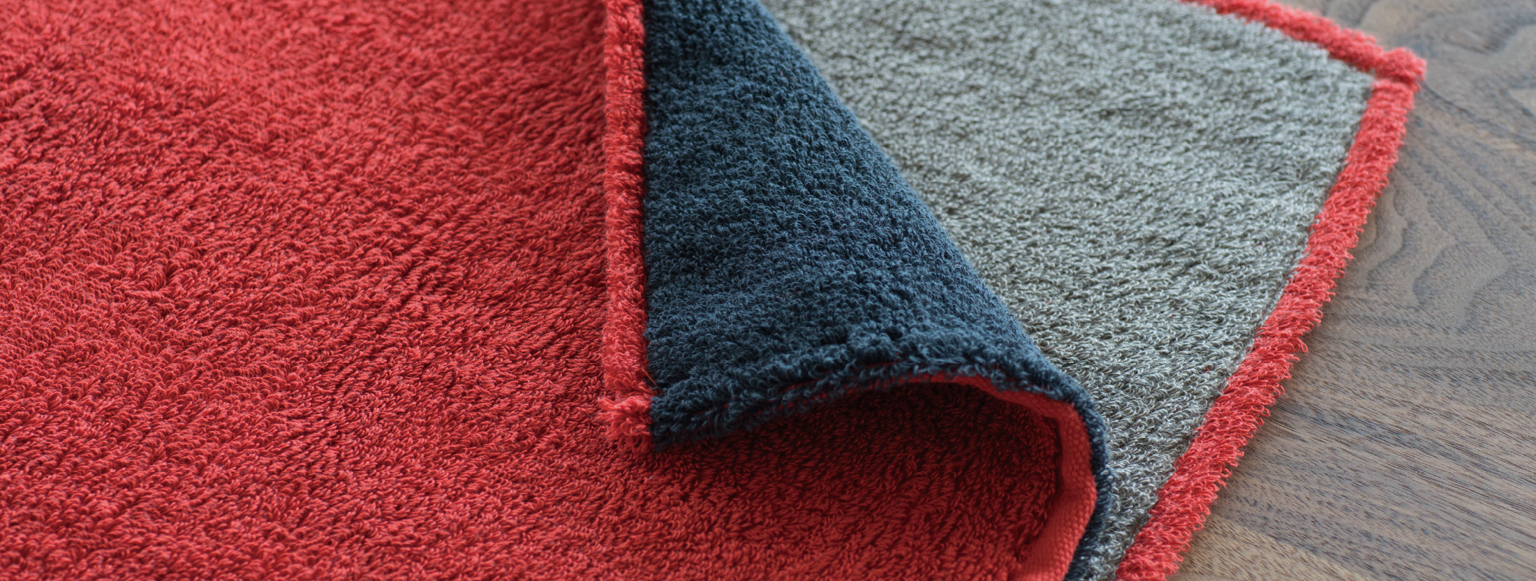 GRAPHIC LINE #01 バスタオル – FUJITAKA TOWEL GINZA