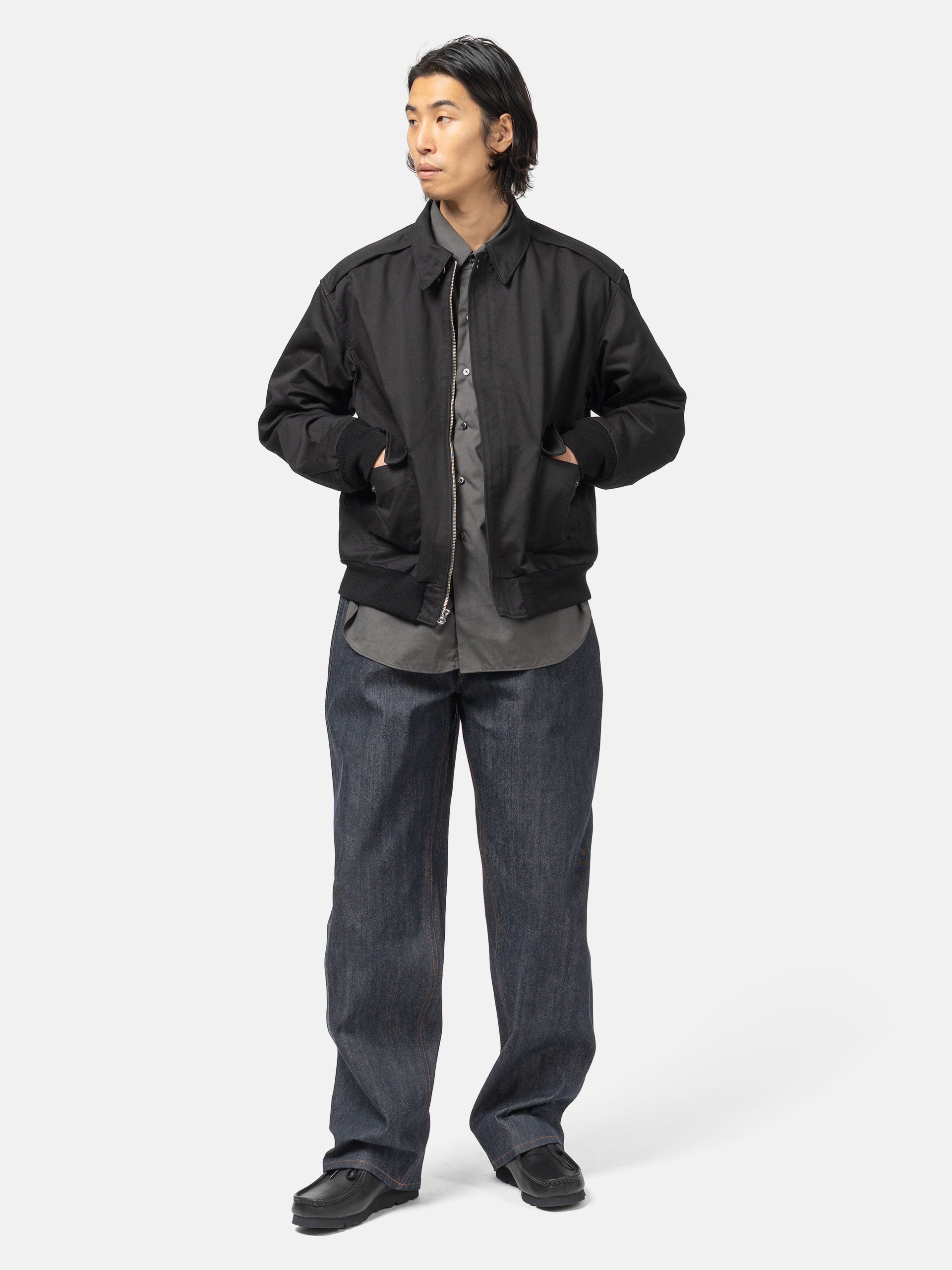 Dual Point Wallet Pants Resort Navy | HAVEN