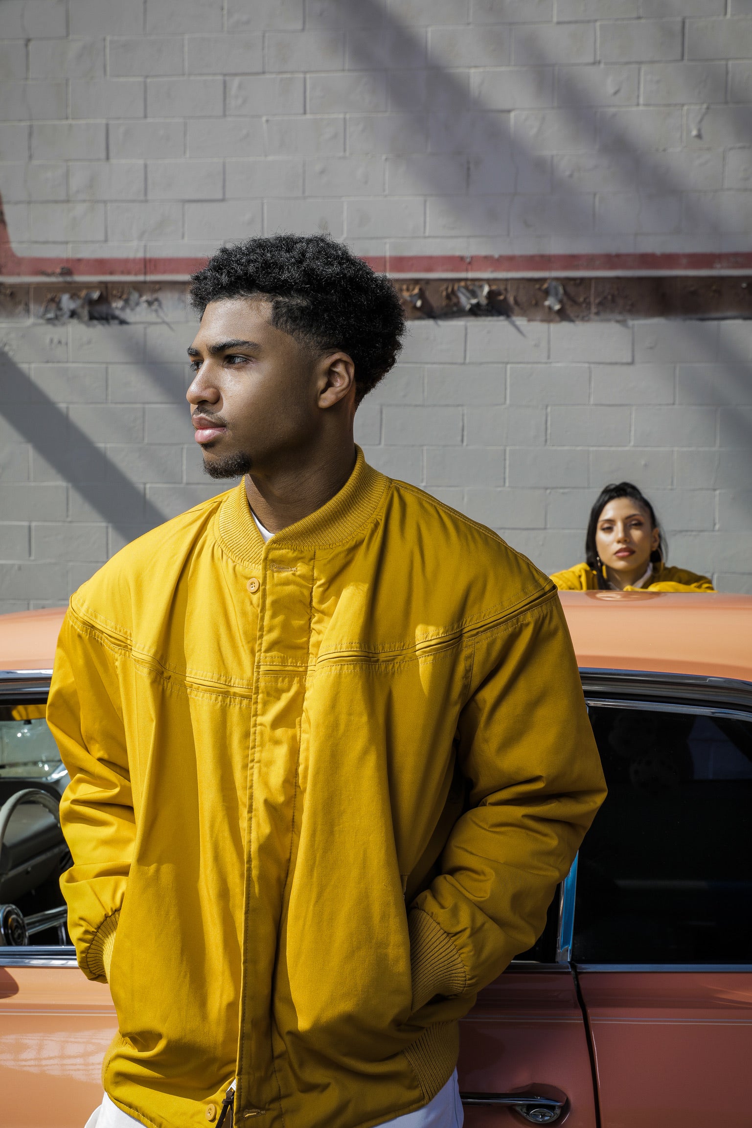 マスタード ダービー ジャケット、2023 年 4 月 22 日土曜日発売