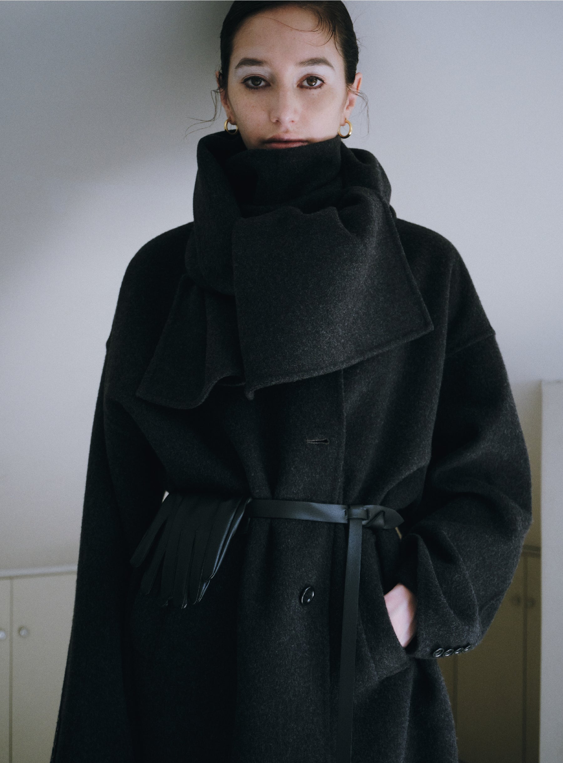 PRODUCTION BACKGROUND vol.3】DOUBLEFACE MUFFLER COAT – louren store