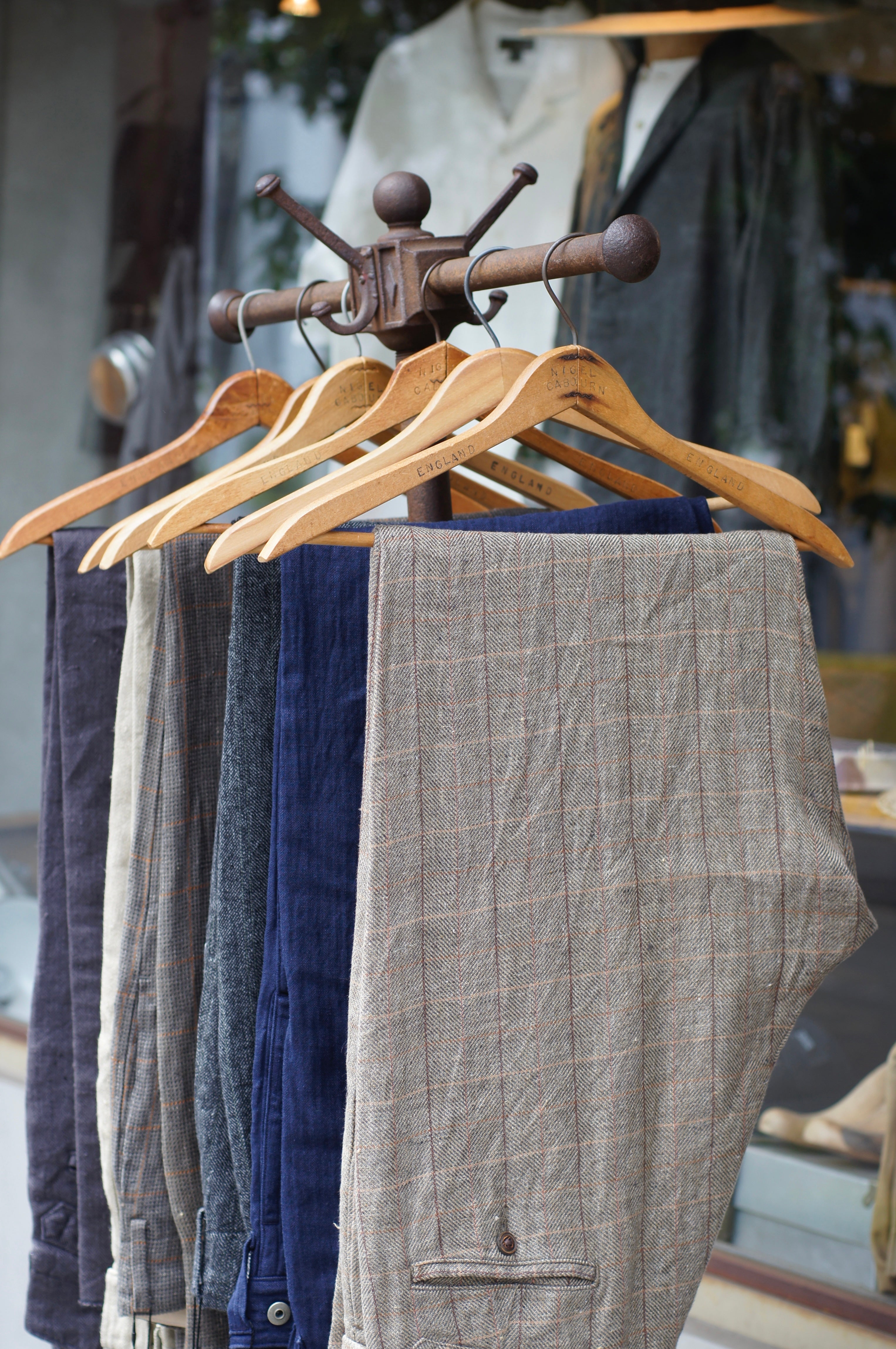 上質な麻素材を》OX'ed Silver Trousers Collection – ナイジェル