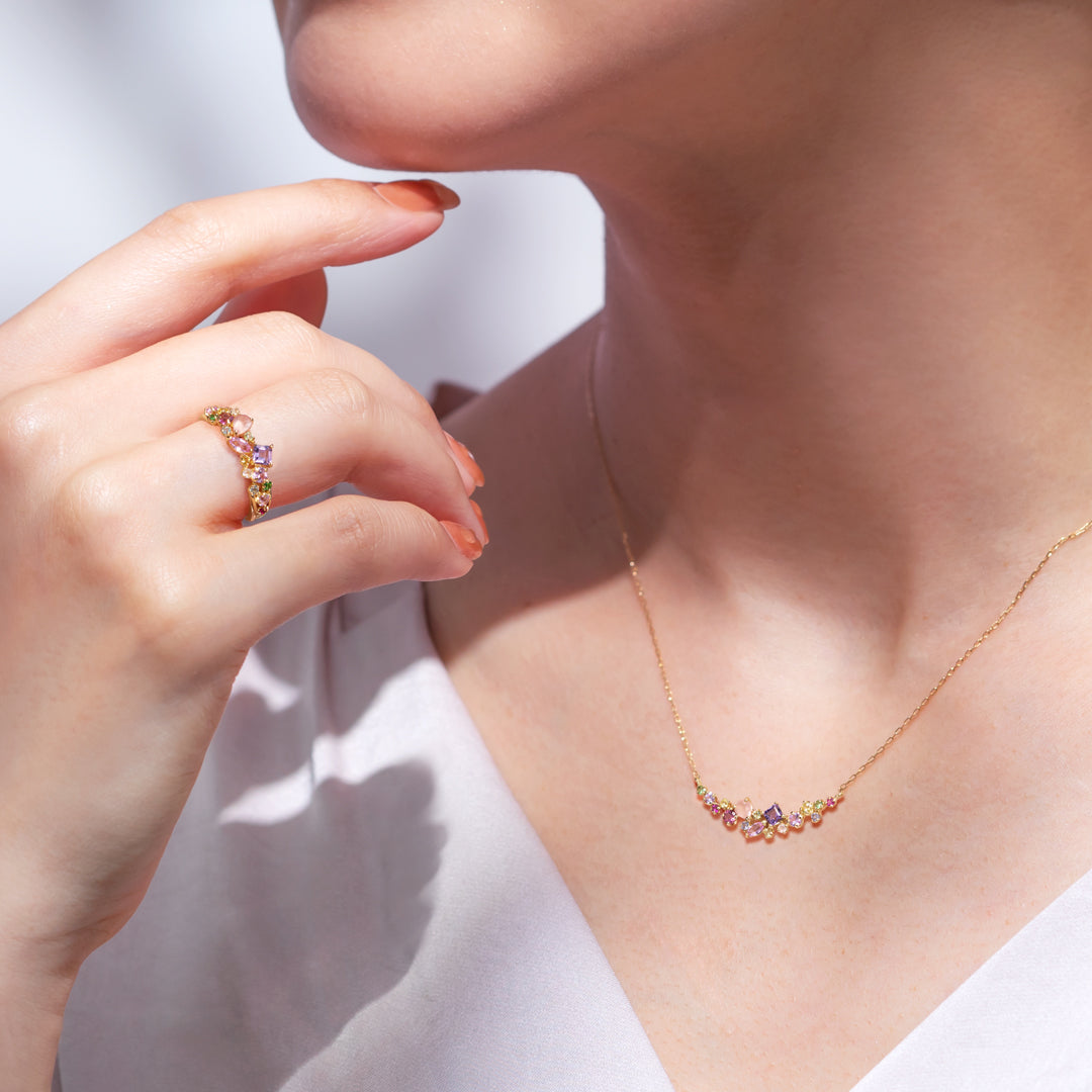 ビズー公式】マルチカラー 桜色 天然石 ファンシーカット K18(18金