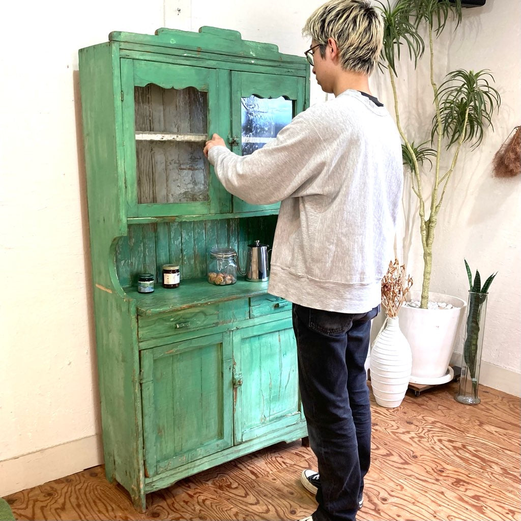 グリーン カップボード シャビー 英国 アンティーク 中古 緑 飾り棚