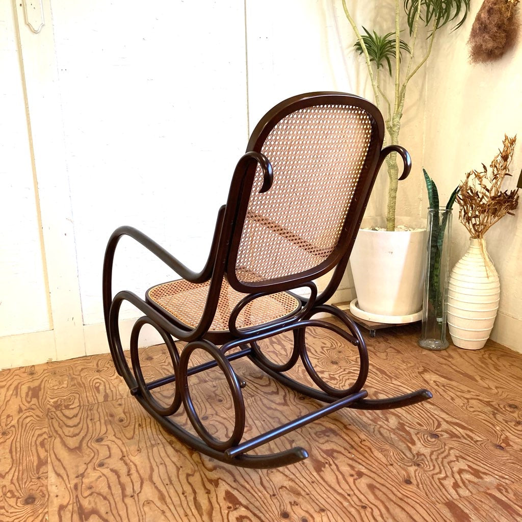 秋田木工 曲木のロッキングチェア 5-RU 籐編み 中古 ゆらゆら ゆったり