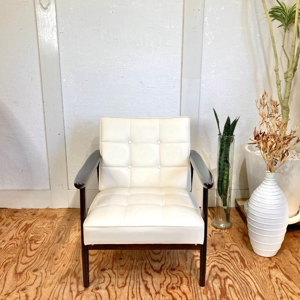 k258 カリモク60 Kチェア1シーター 2脚セット アームチェア アイボリー