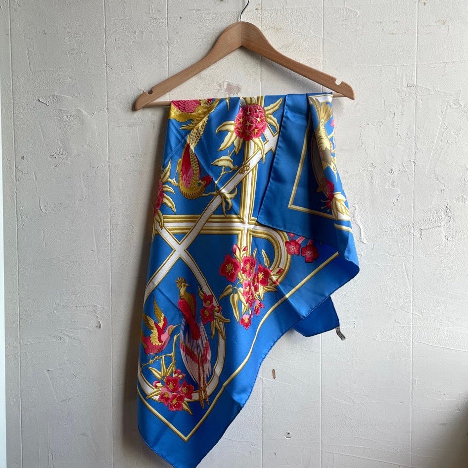 エルメス / HERMES スカーフ カレ 90 カリブ 花 鳥 青 シルク 中古