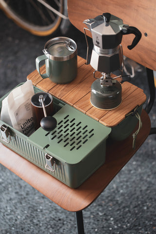 One Unit to Another - The World of Unito | KNIFE