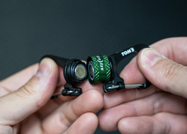 TOM'S Racing - NITEIZE x TOM'S Slidelock 360 Magnetic Locking Dual