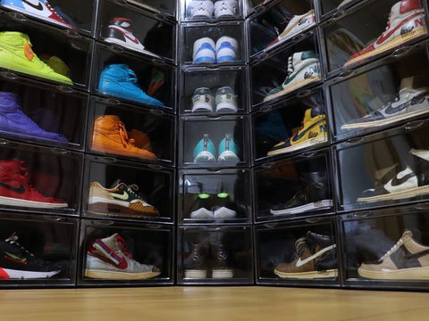 Sneaker Box Definitive Edition] Boxes -Horizontal Model- Staff
