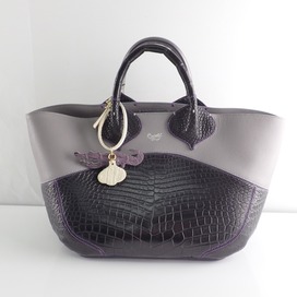 チビナイルのレザー×クロコダイル チビワニチャーム付トートバッグ