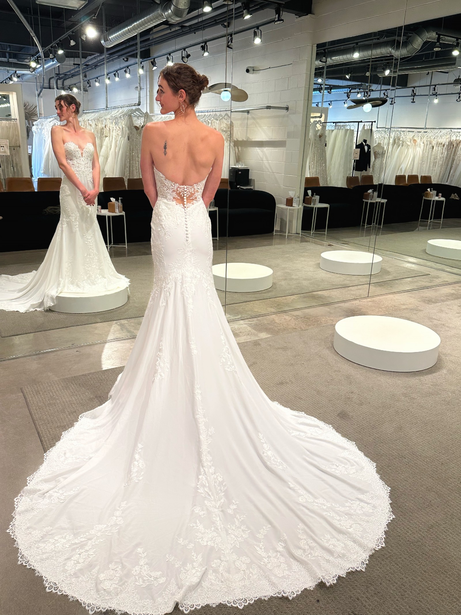 Pronovias, Kodiak OFW/ND New Wedding Dress Save 28% - Stillwhite