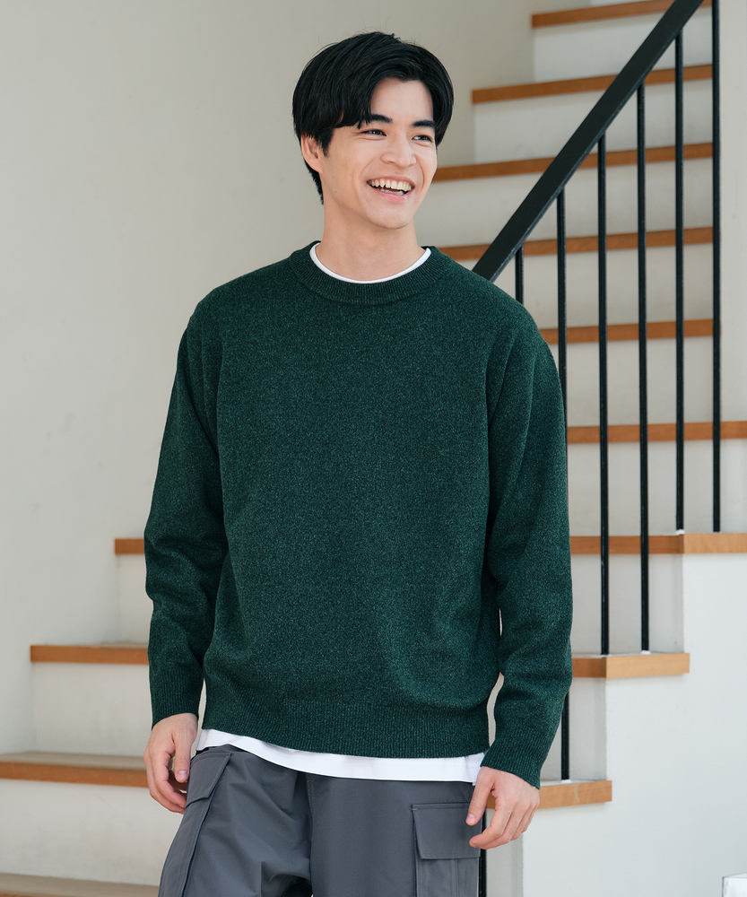 柔らかくて軽い】ポリナイロンニットクルーネックセーター（マシン