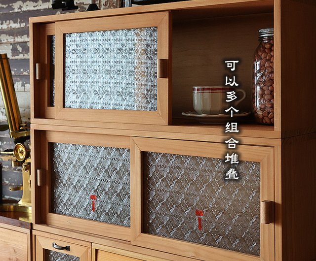 レトロなベゴニアガラス引き戸の昔ながらの木製収納キャビネット防塵