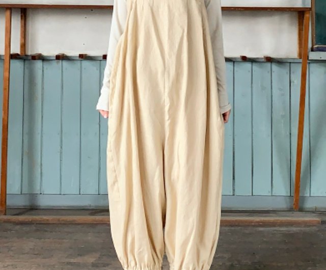 フリルショルダーのリネンのサロペットコクーンパンツ ハンドメイド