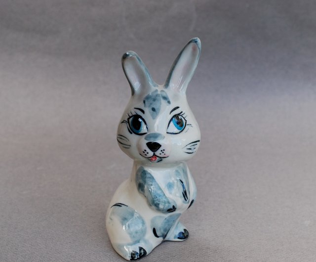 ✳︎toto✳︎さま】vintage ୨୧ 真っ白な 可愛い ウサちゃん ✳︎toto