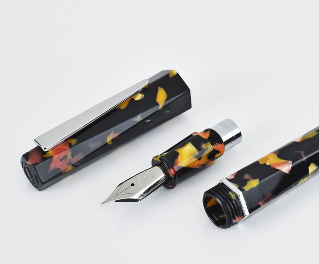 台湾 CYPRESS 【面面玲瓏 - 六角 - 12】独創的なデザインの万年筆