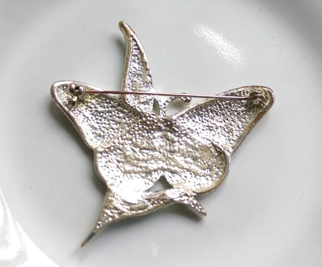 K18 蝶々 ブローチ ねじ式 バタフライ アンティーク ヴィンテージ 昭和