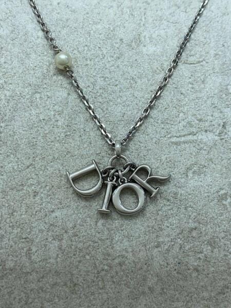 Christian Dior(クリスチャンディオール) / ロゴチャームネックレス