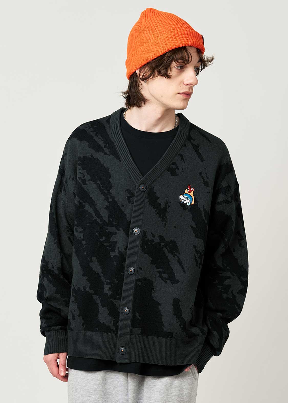 少年ウルフ｜ジャカードVネックニットカーディガン｜ユニセックス